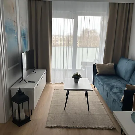 Blue Sunrise Apartment *